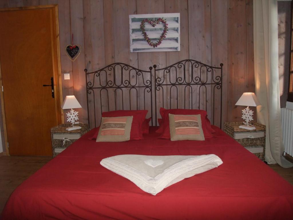 Tournon-sur-Rhône Le Domaine Du Grand Cellier Chambres D'Hotes En Savoie الغرفة الصورة